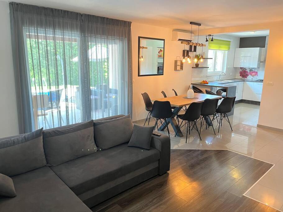 Willa Modern House With Private Pool Žminj Zewnętrze zdjęcie